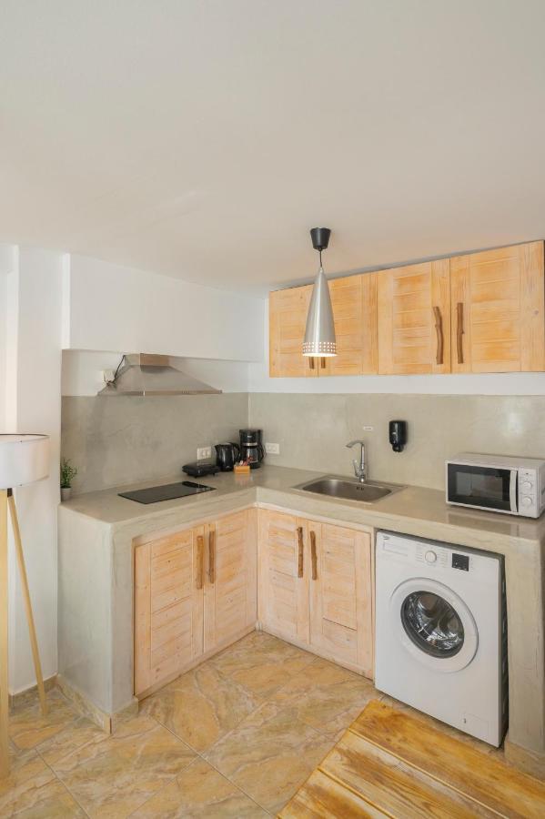 Loukas & Emma Eco Houses ペリッサ エクステリア 写真