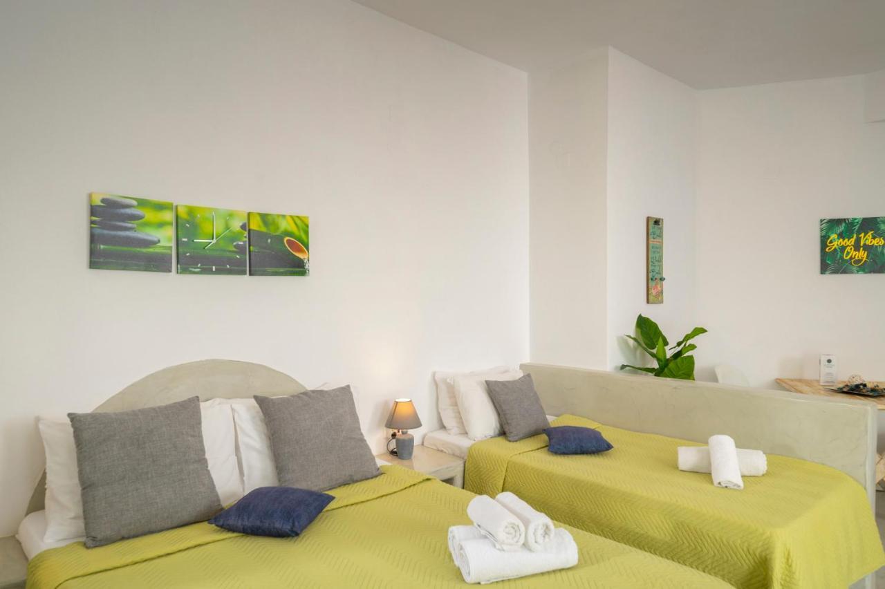 Loukas & Emma Eco Houses ペリッサ エクステリア 写真